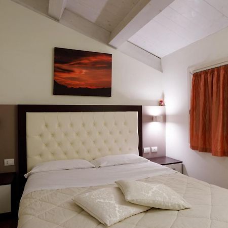 Modus Vivendi - Room E Relax Бризигелла Экстерьер фото
